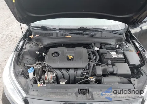 2021 Kia Forte Lxs из США, поврежденный, VIN 3KPF24AD8ME307118